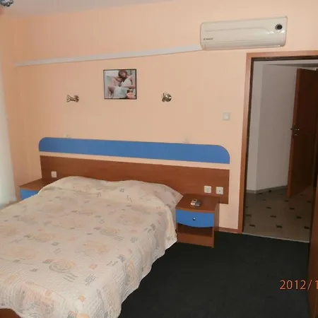 Fresh Kiten Hotell