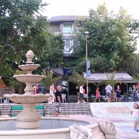 Готель Fresh 2*